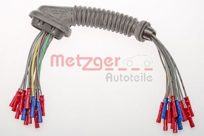 Vadu remkomplekts, Bagāžas nod. vāks METZGER 2320004