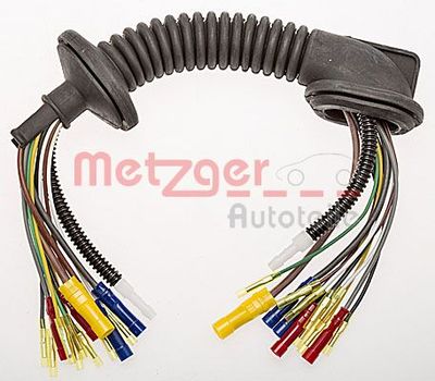 Vadu remkomplekts, Bagāžas nod. vāks METZGER 2320064