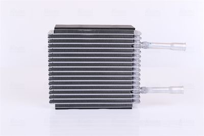 Испаритель, кондиционер NISSENS 92017