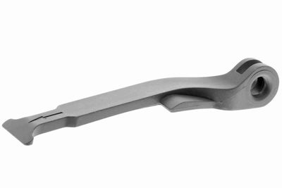 Rokturis, Motora pārsega atvēršana VAICO V30-1594