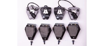 Комплект тормозных колодок, дисковый тормоз HELLA 8DB 355 008-781