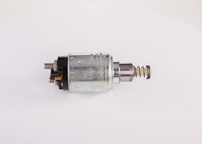 Ievilcējrelejs, Starteris BOSCH 0331402207