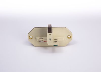 Регулятор генератора BOSCH 1 986 AE0 011