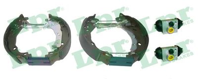 Комплект тормозных колодок LPR OEK815