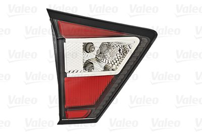Aizmugurējais lukturis VALEO 047135