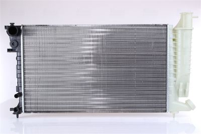 Радиатор, охлаждение двигателя NISSENS 61381A