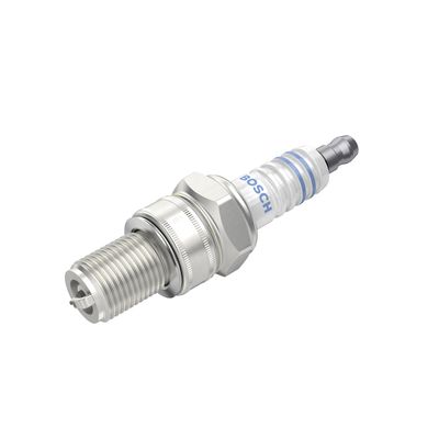Свеча зажигания BOSCH 0242240555