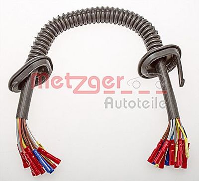 Vadu remkomplekts, Bagāžas nodalījuma vāks METZGER 2320055