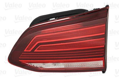 Aizmugurējais lukturis VALEO 047200