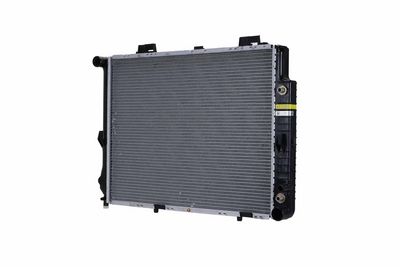 Радиатор, охлаждение двигателя HELLA 8MK 366 300-501