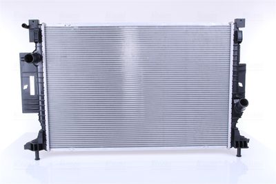 Радиатор, охлаждение двигателя NISSENS 606215