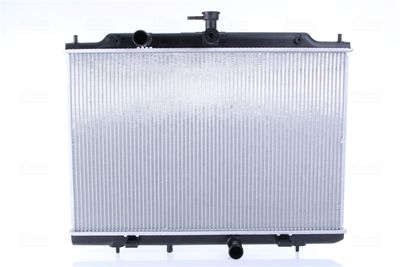 Radiaator,mootorijahutus NISSENS 686803