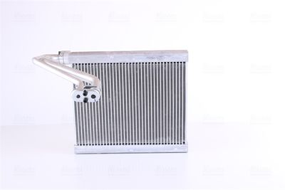 Испаритель, кондиционер NISSENS 92352