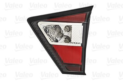 Aizmugurējais lukturis VALEO 047152