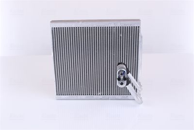 Испаритель, кондиционер NISSENS 92375