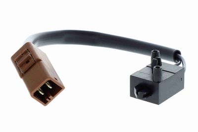 Выключатель, привод сцепления (Tempomat) VEMO V22730020