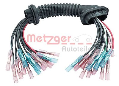 Vadu remkomplekts, Bagāžas nod. vāks METZGER 2320038