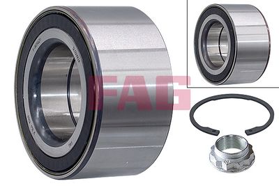 Комплект подшипника ступицы колеса Schaeffler FAG 713 6677 90