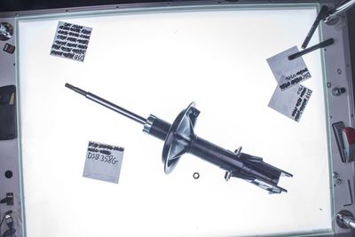 Амортизатор DENCKERMANN DSB358G