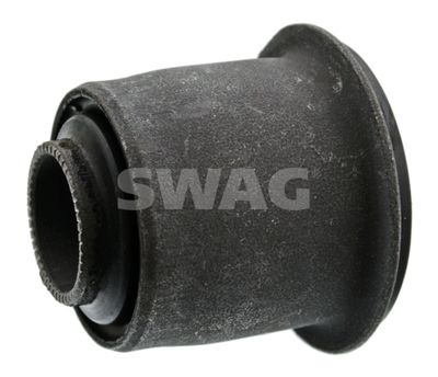Подвеска, рычаг независимой подвески колеса SWAG 13 94 3300